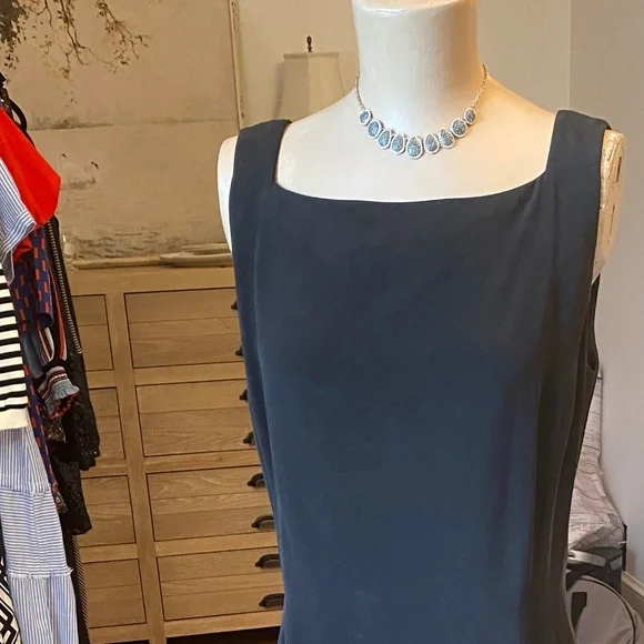 Dana Buchman Silk Gown - Size 14 - Picture 2 of 15